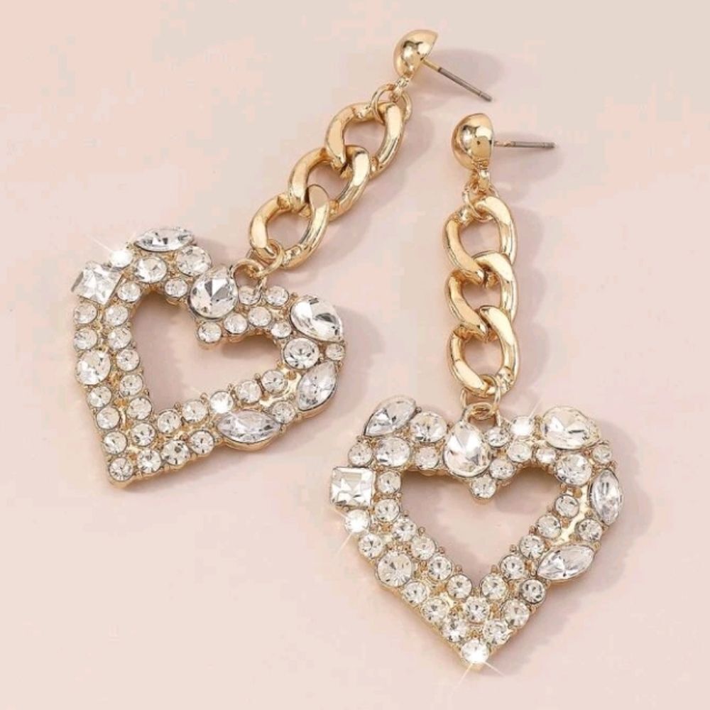 Gold Chain Rhinestone Heart Drop Earrings